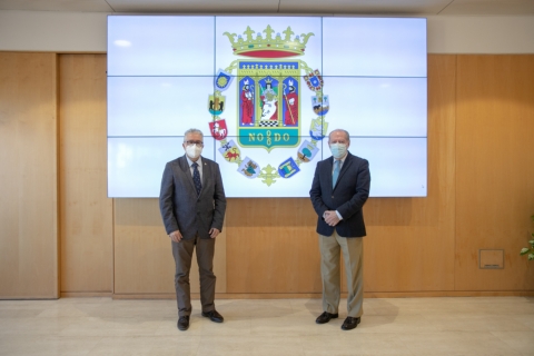 01-130121 ALCALDE BORMUJOS 1