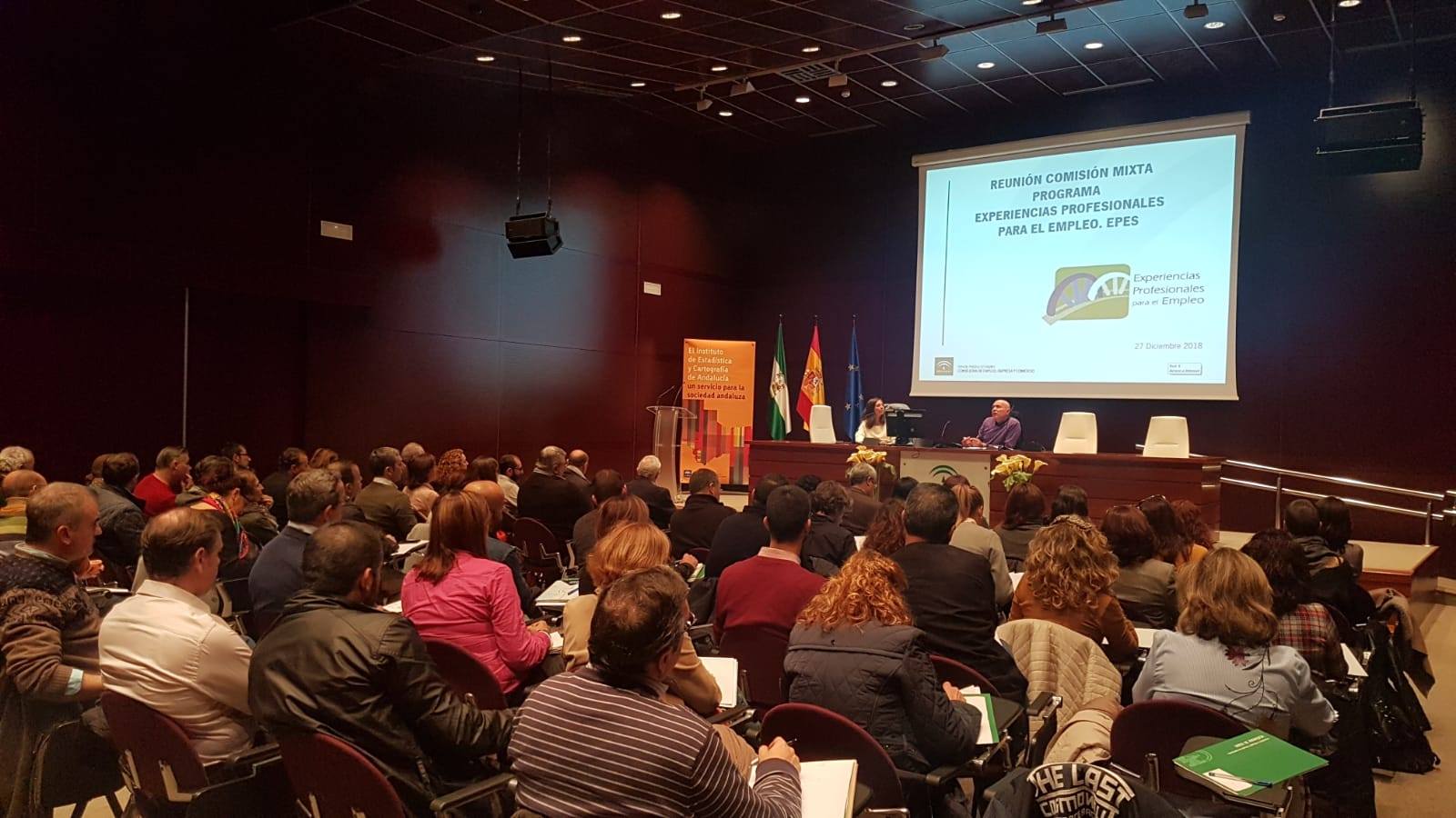 49273716_940168839513769_6850020126092165120_o